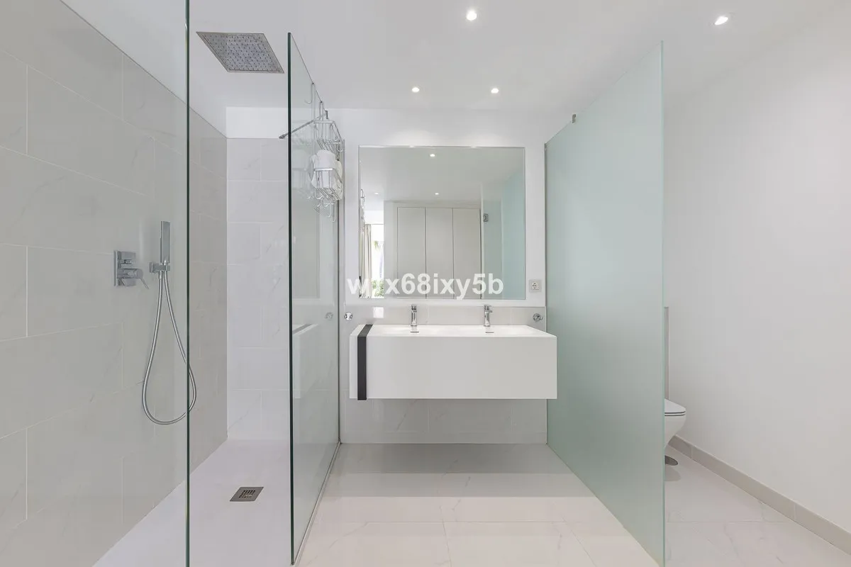 1e36904e-3f4f-4c26-98b6-4616ebd06db6