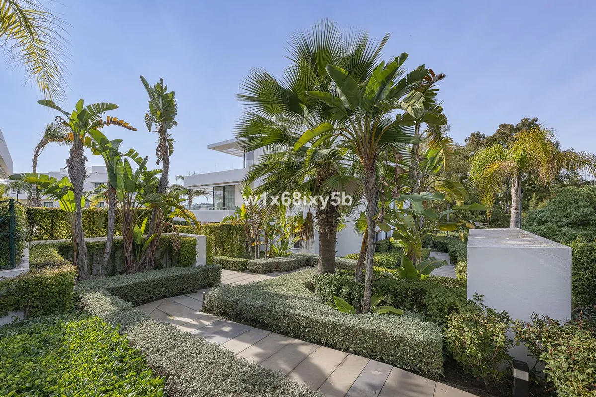 272e0f89-e898-4c6e-91e8-297b087f8c78