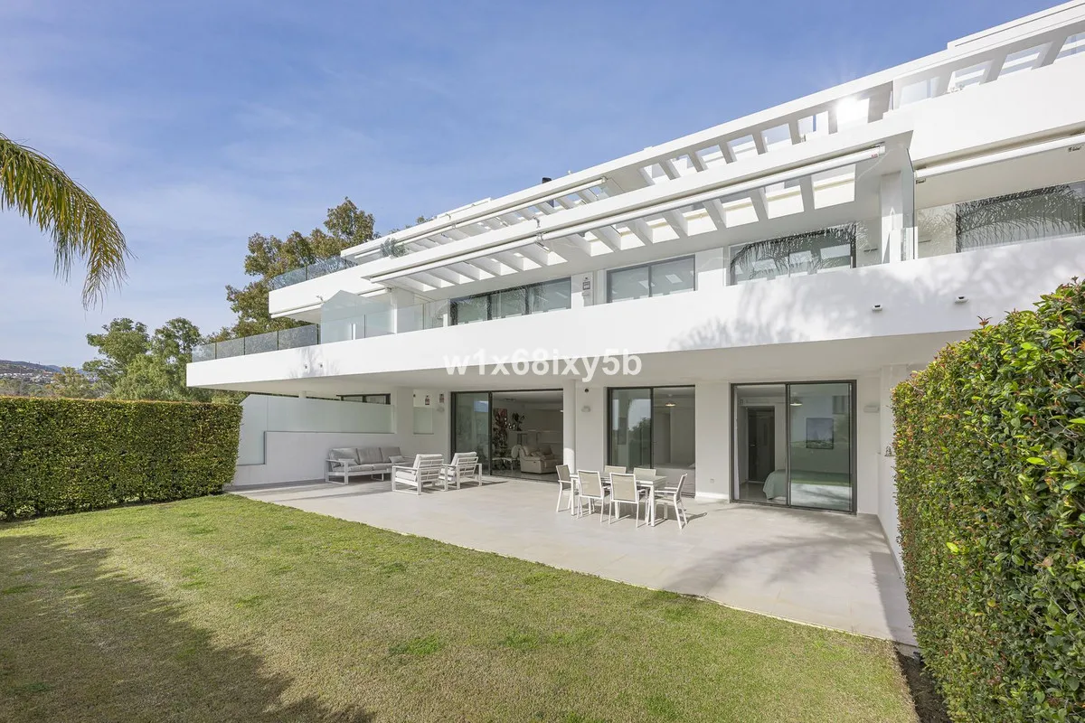 6b0c5555-336a-4f8d-bda4-0062bda6c62e