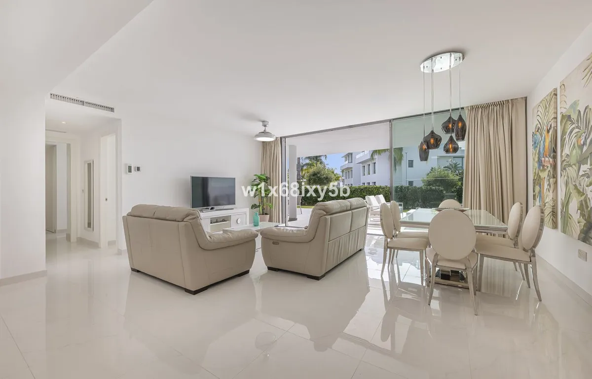 f369b084-09ce-43e2-9ece-f47bf73f403f