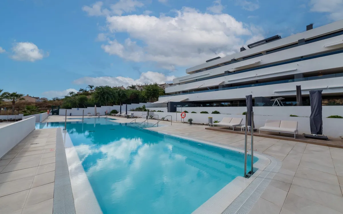 329b27de-2345-4ec9-b1ca-d598bbd21ae3