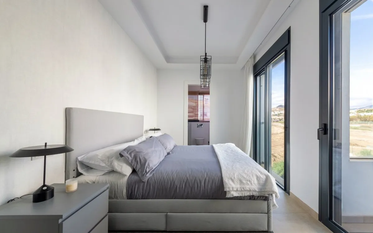 78625913-e8f1-4b0d-80e5-90c178d43be8