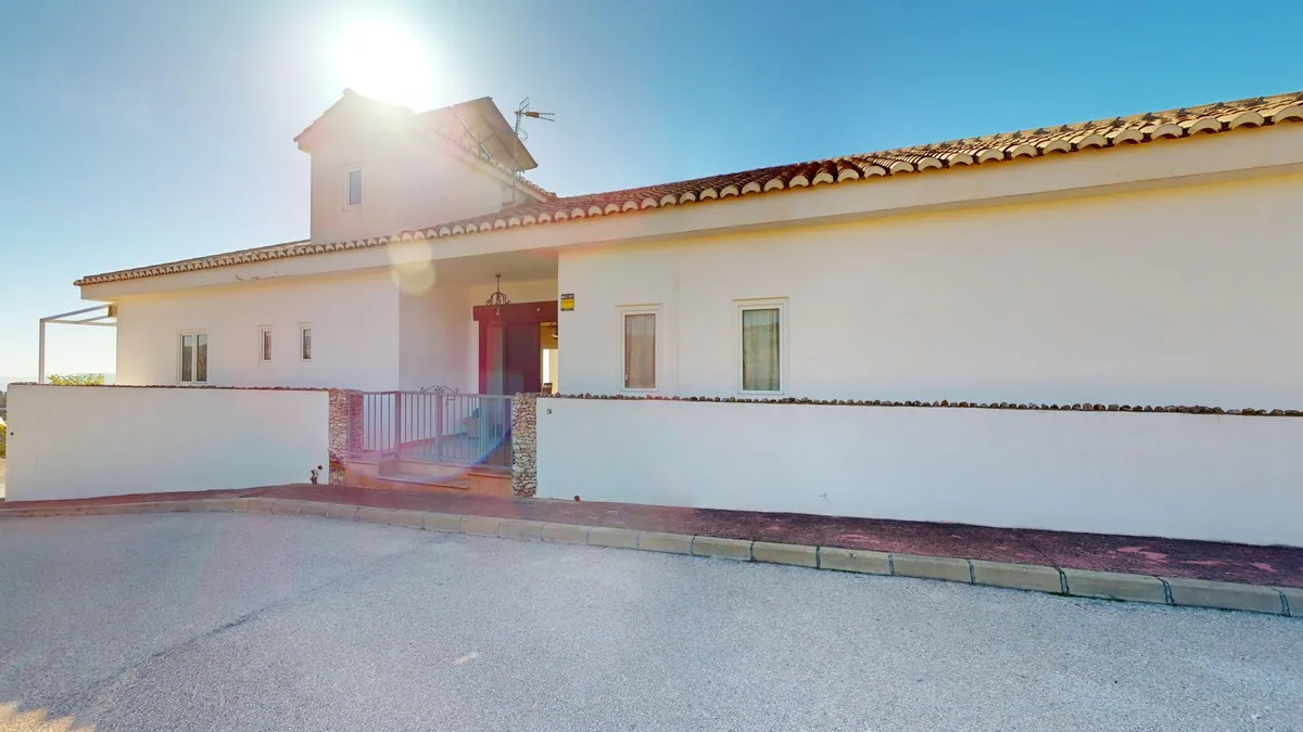 0beec99e-85a0-48fe-9154-429a37114e24