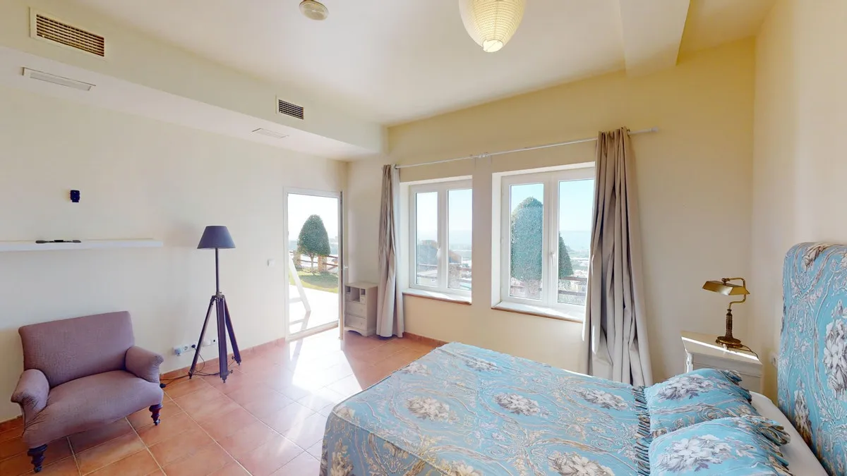 6a8f4dba-ff05-4dad-8ca2-9a69c7e8de24