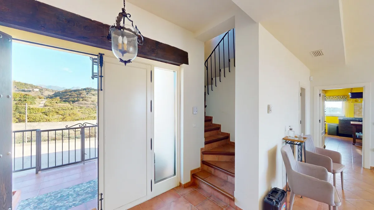 86d71616-831a-492a-8581-b98f9f409ff9