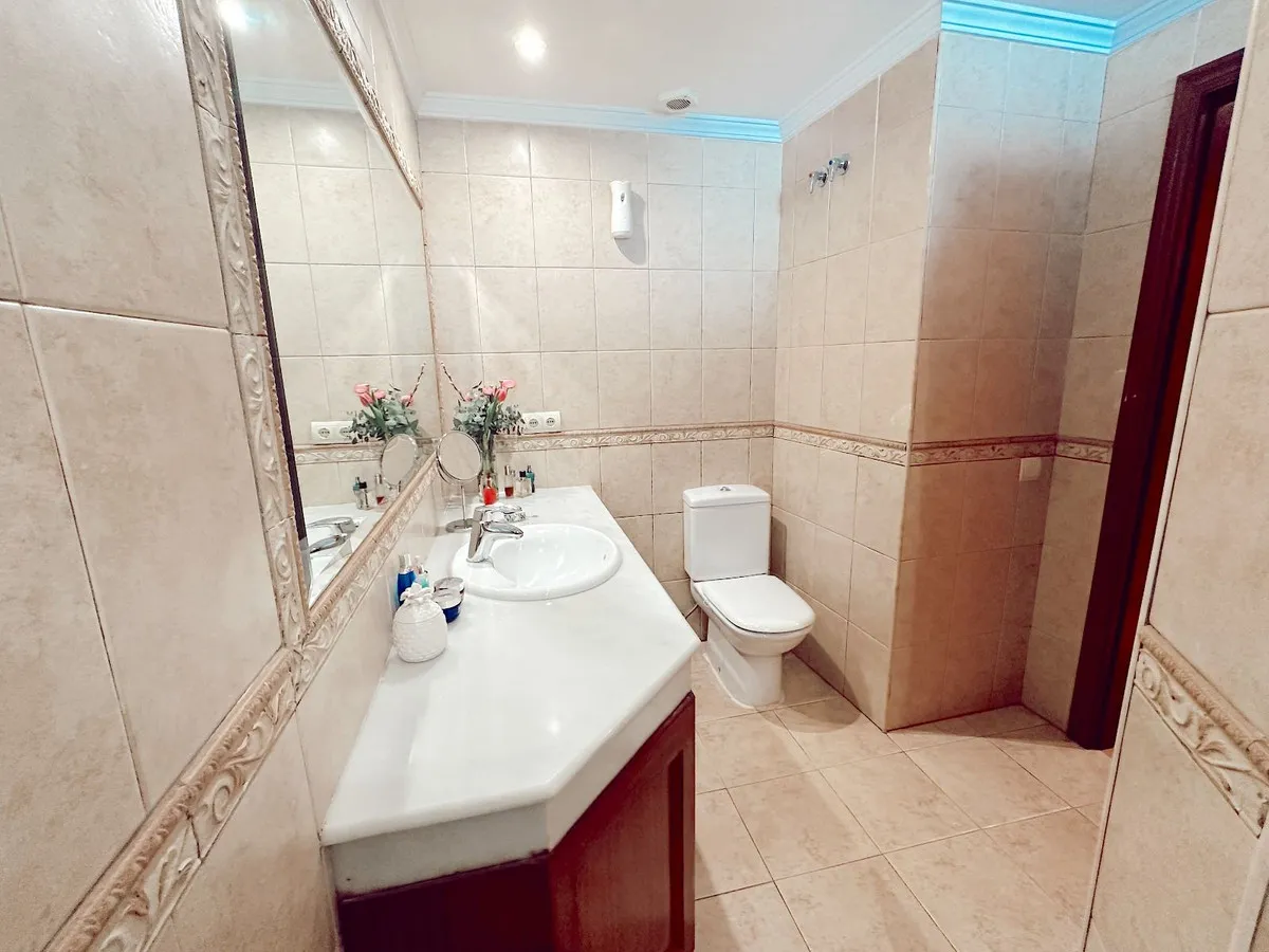 45d796ec-b83b-490d-bc5b-15df2e1a0b53