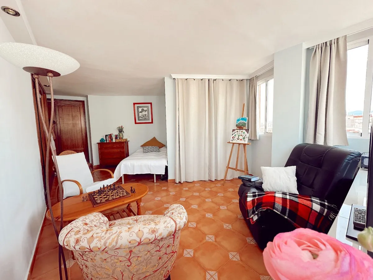 934f71a7-b486-447b-b659-4b351a14ccbb