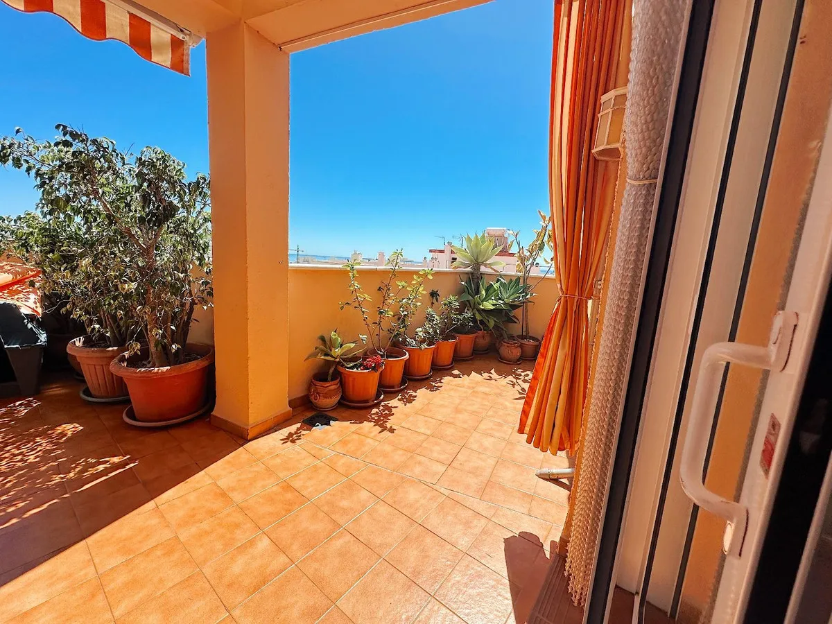 e58ef7a3-9db4-46db-b3e0-142bac686c2a