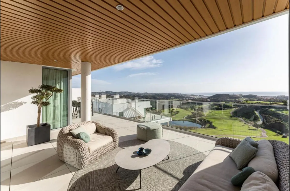 694f36b8-3f35-48e2-aa1a-567f02440b5b