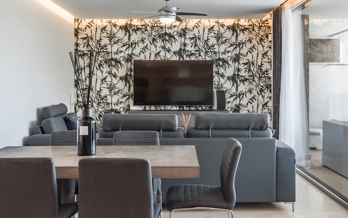 737e5d96-5e3a-4980-99fa-3b2f08471002