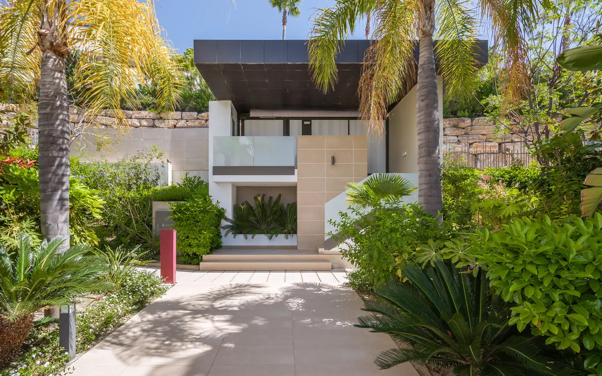 79fc20ce-723a-4aa1-92be-2d88b946bf47