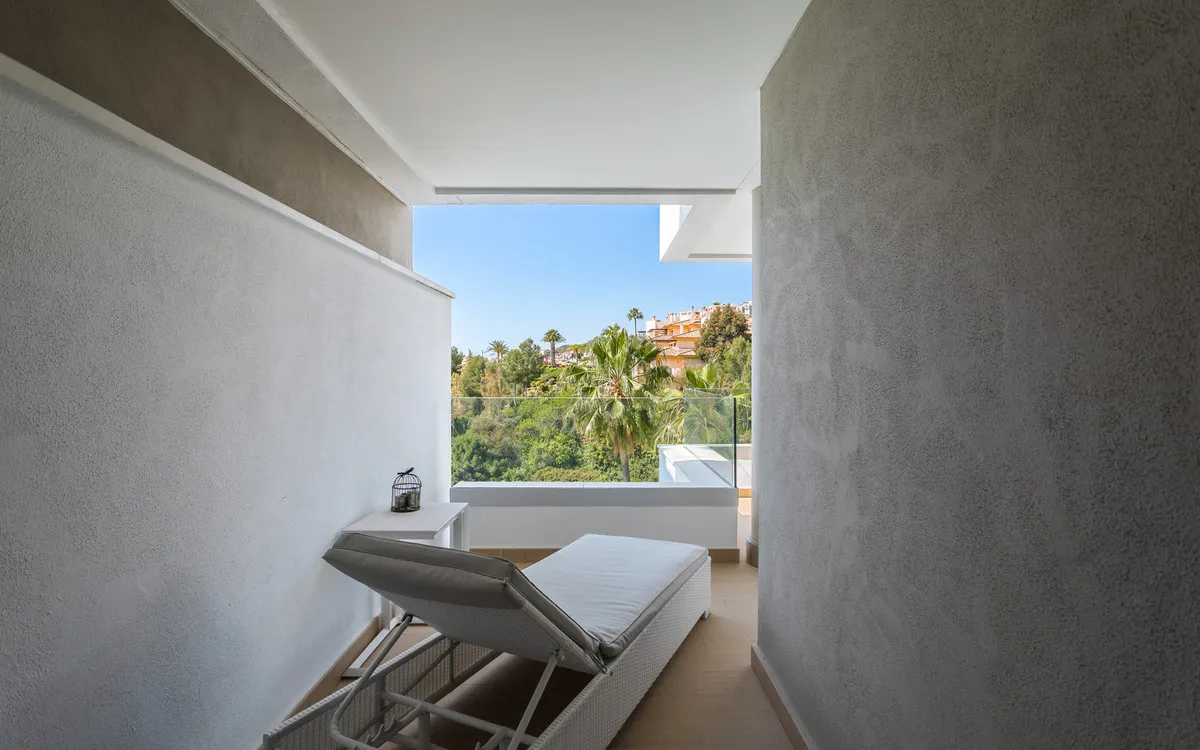 a39c217d-619c-4cb9-beec-527610d1b3fa