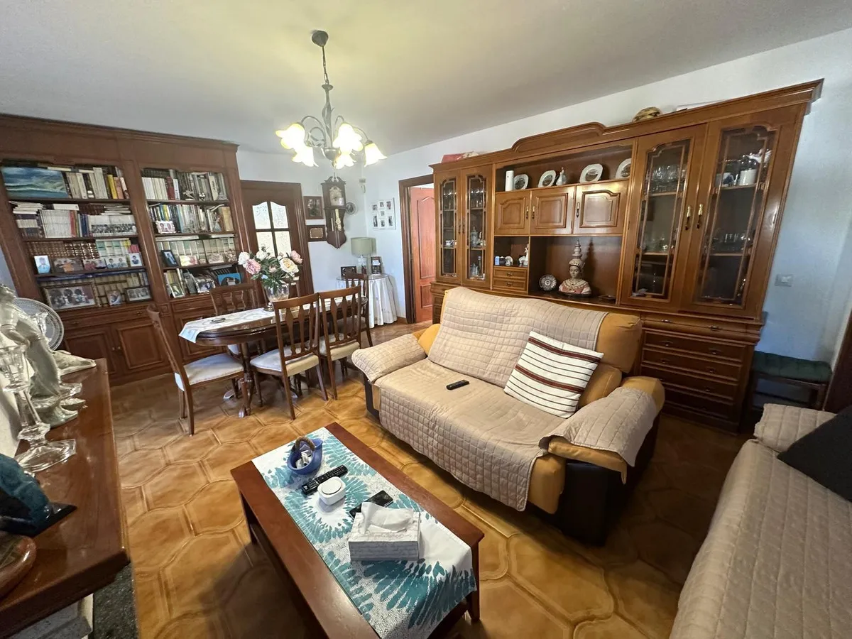 2f925968-cf70-4f67-a662-8b151906201b