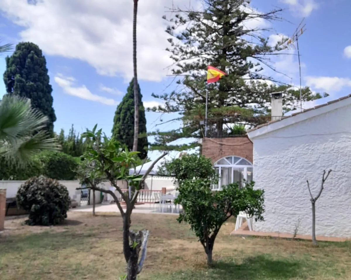 449e66b0-f81d-44c5-ad15-5e3014448483