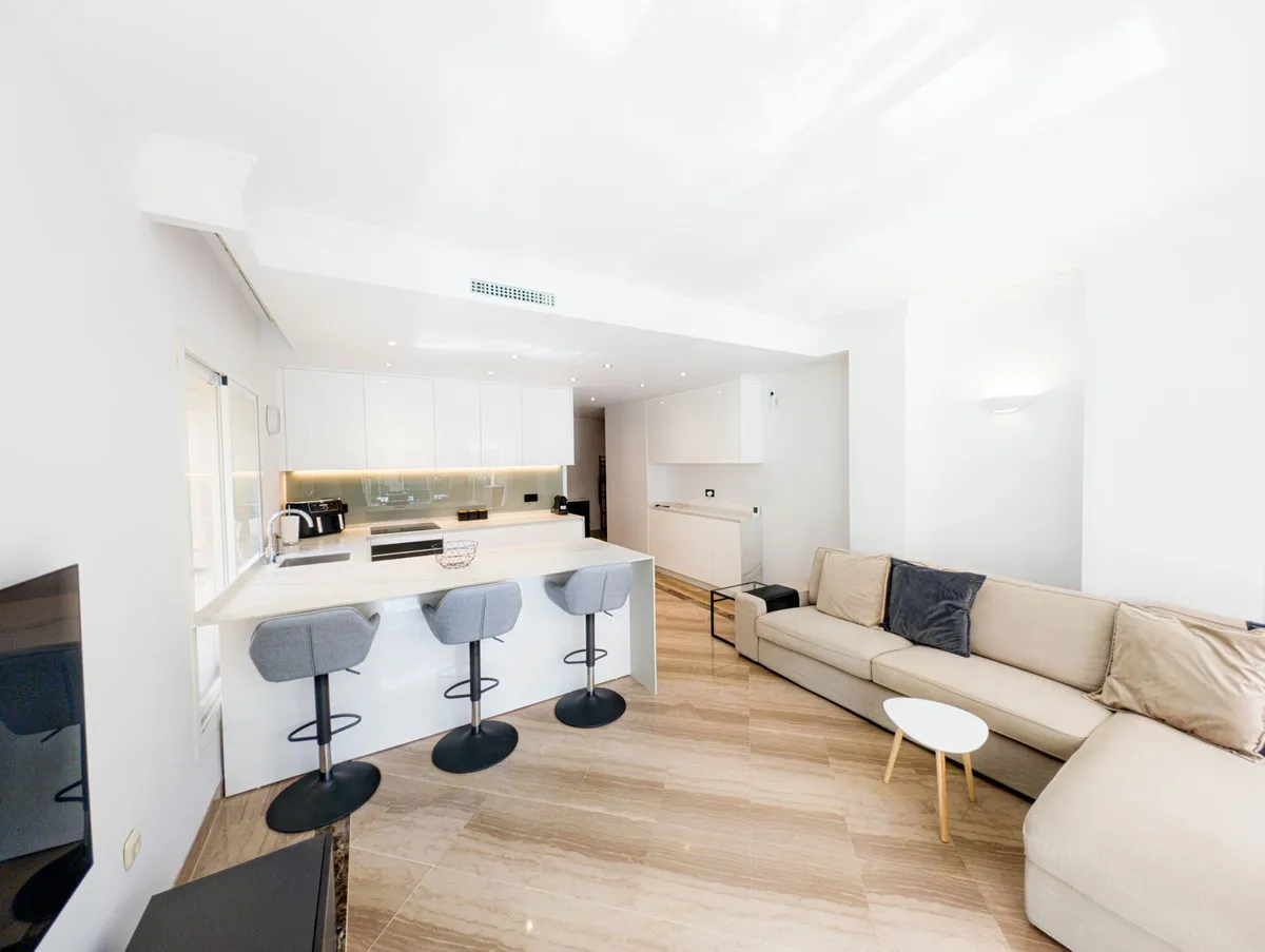 62ae6e70-3706-42fa-9542-0e161f742236