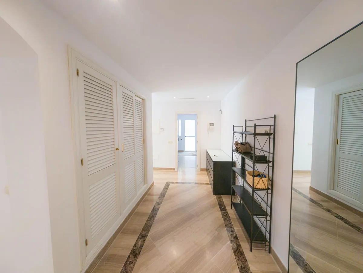 f16767a1-bec4-46f5-9012-a60264867b73