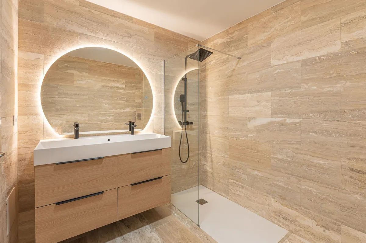 15209d51-6c33-4d52-af7b-ca1f2f61b4c4