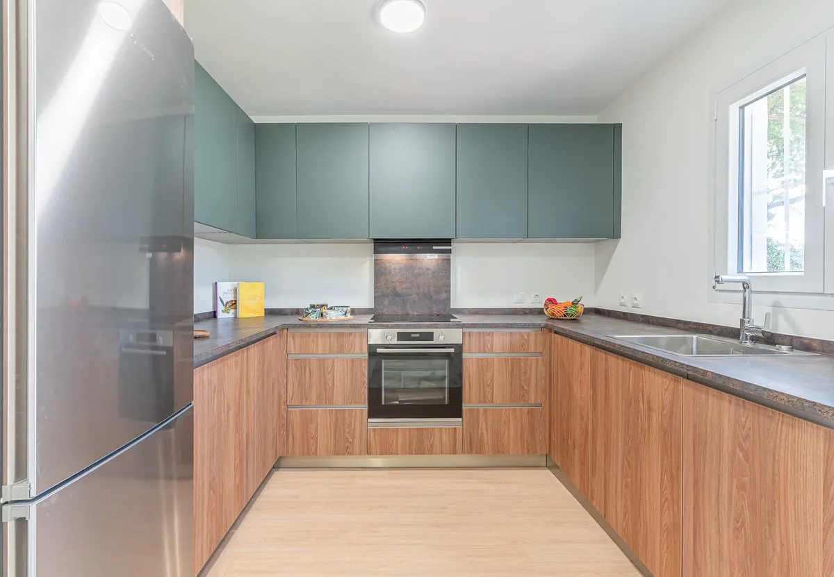 51b82342-1f9f-4680-9285-eec64d15a4dc