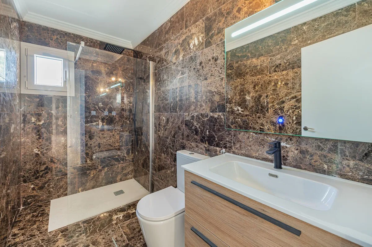 637dc923-f4e6-4c94-abf4-8e19d4e1df1e