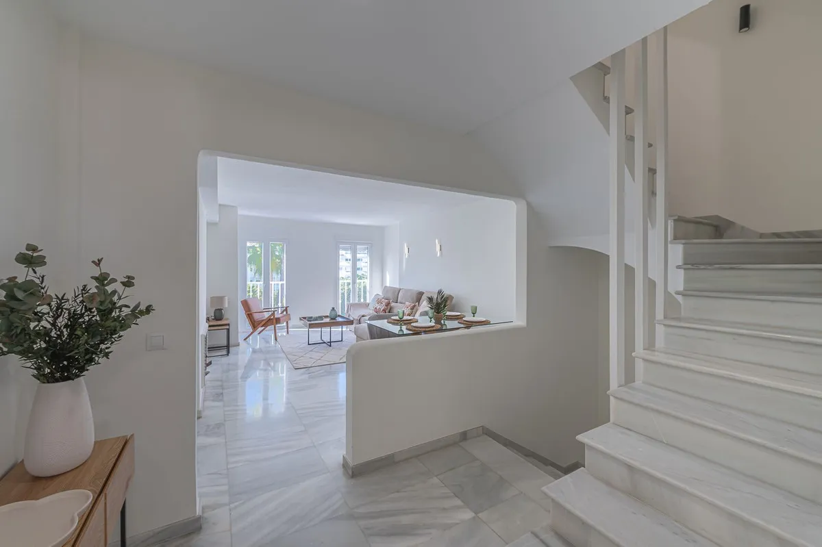 6c50553f-ef35-4eaf-9320-f7f37f04de88