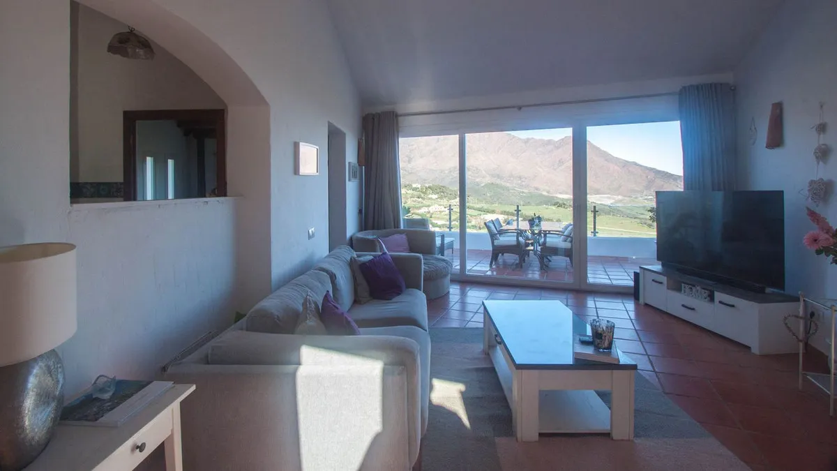 047bee0e-f85a-4ec6-9dd8-bf46793dbcc6