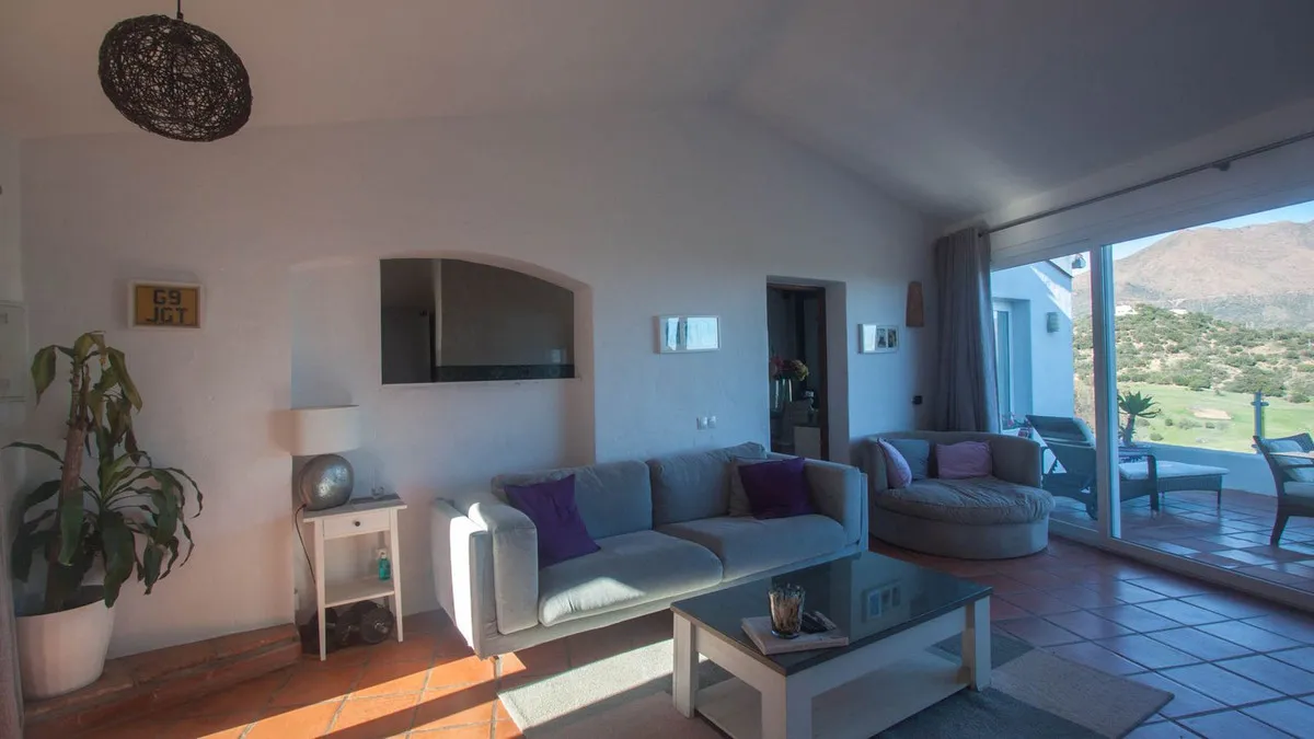 4852e0c1-1a4e-4f6e-be2f-a777b8b82a19