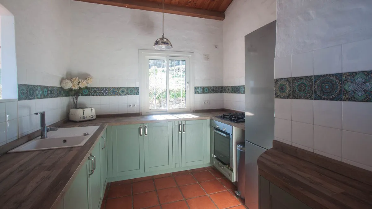 93246b42-f1d3-4565-b621-ad01647aa351