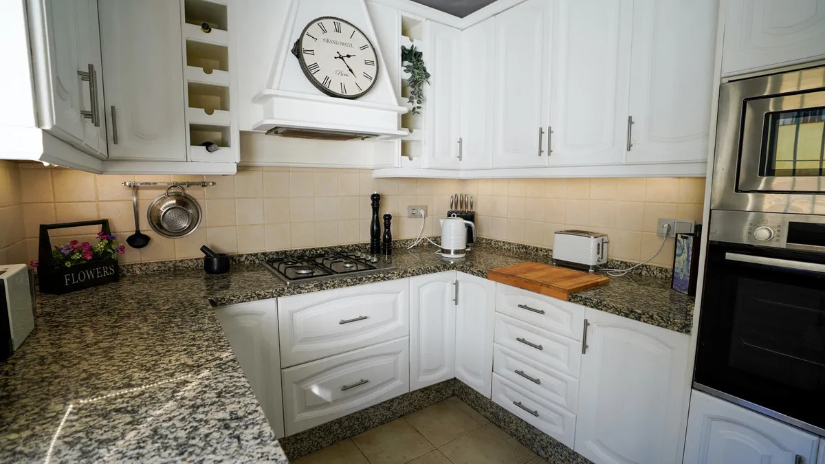 0fc3ea45-cd1f-4ee4-9607-ee0d17dd2bce