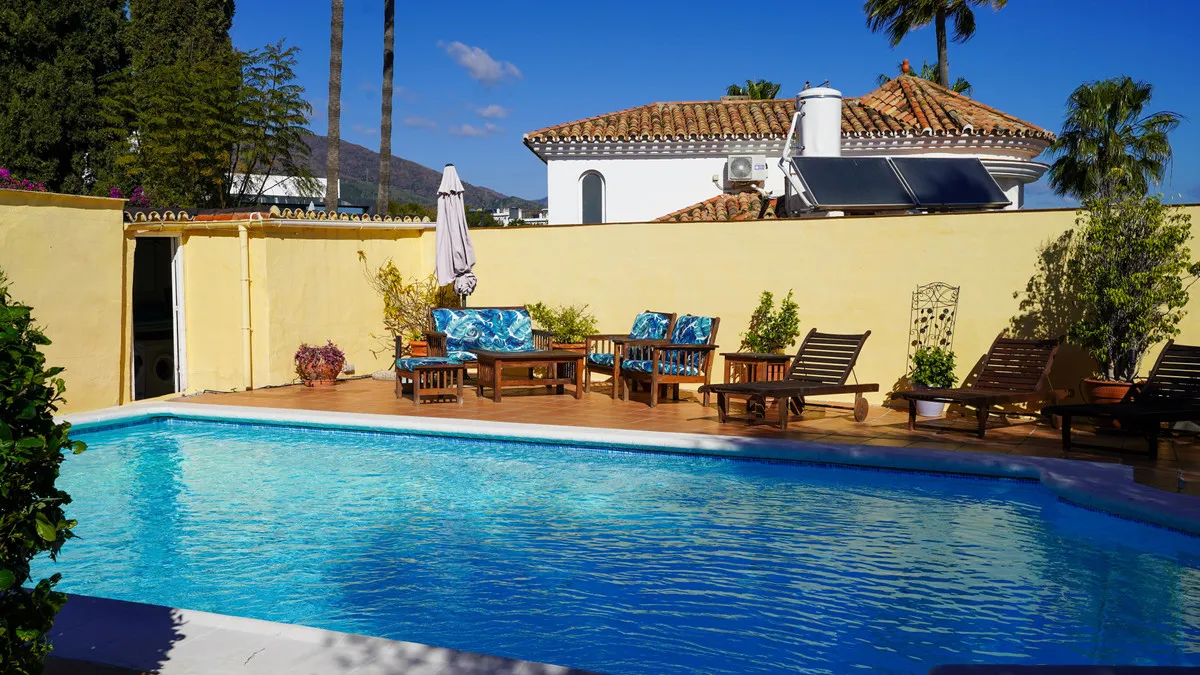 cdfc9383-5440-4c8e-9fa4-14d65d256a46