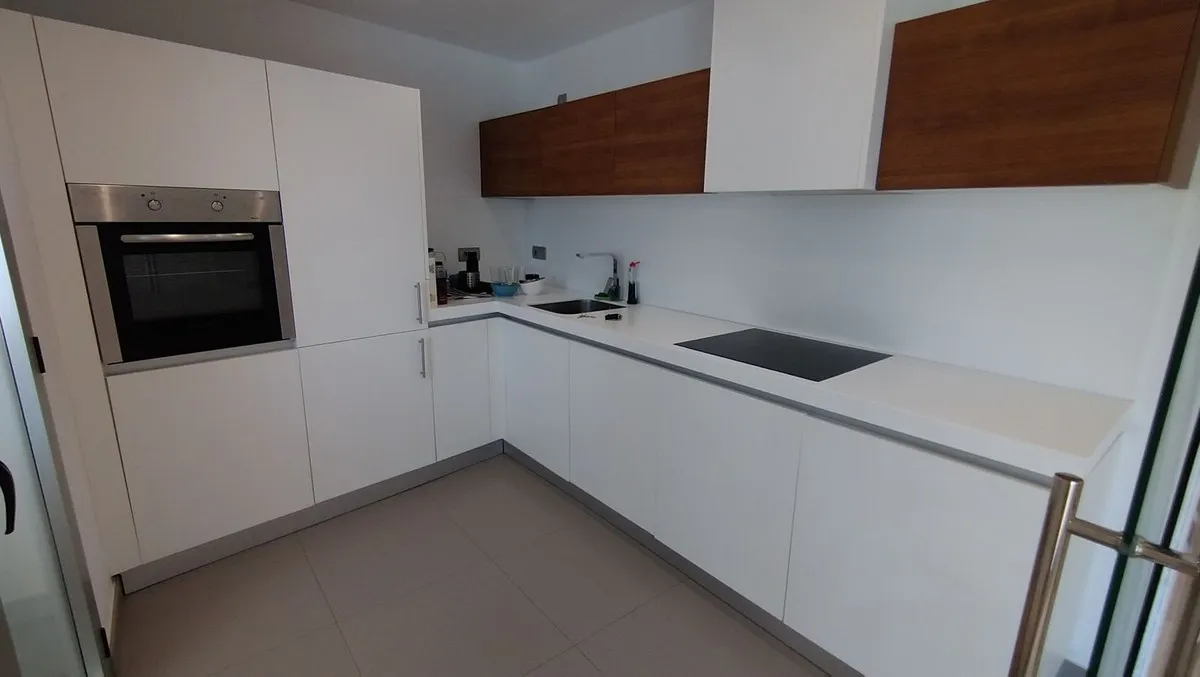 5040626f-18b9-43ac-ac1b-9104e164f2de