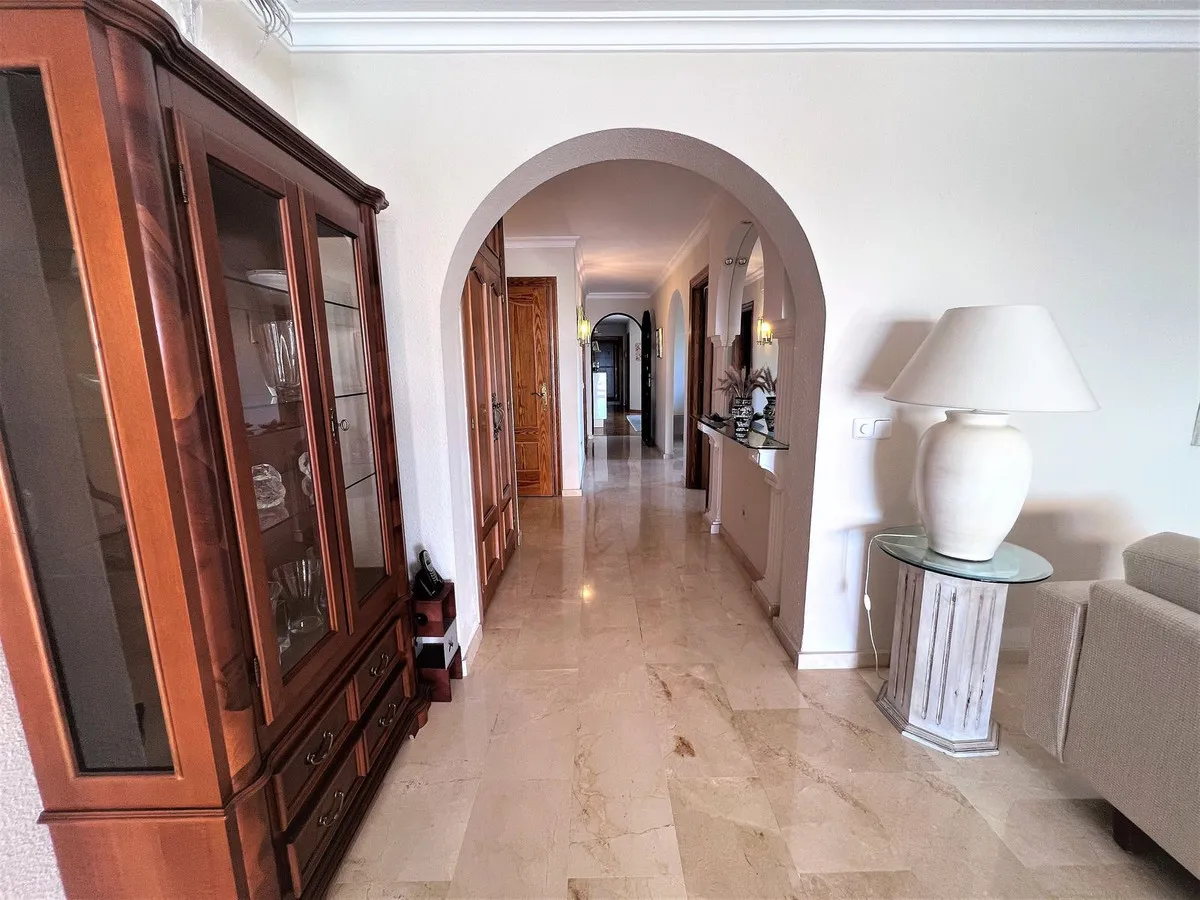 e25d0667-56ef-4463-97a2-38b4f1daa23e