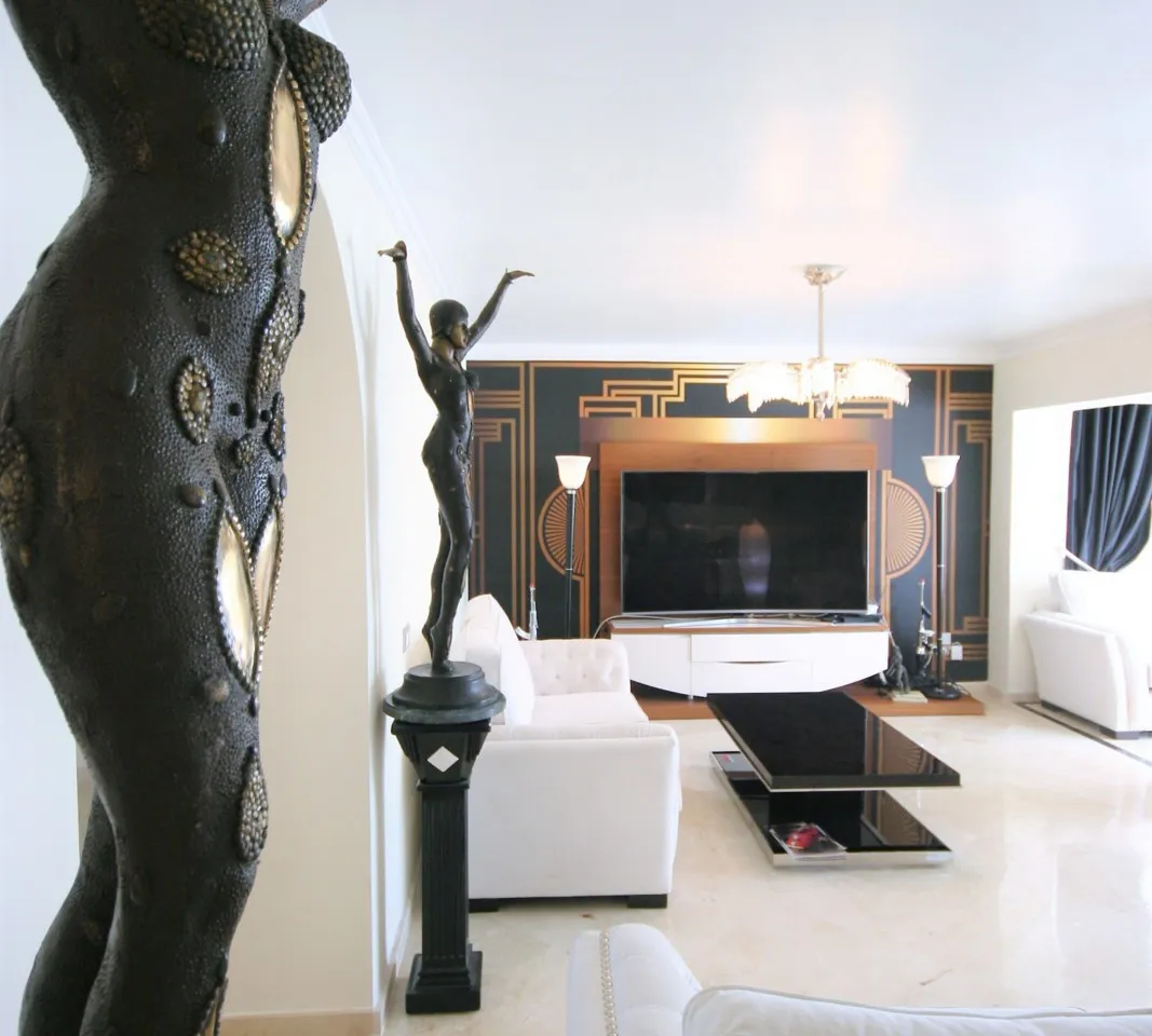 80a8103d-e562-47ec-ab93-17c1b2de717b