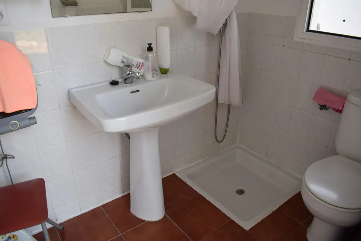 9aa7b35b-79e3-4f39-a7c9-6e7a7867d0c6