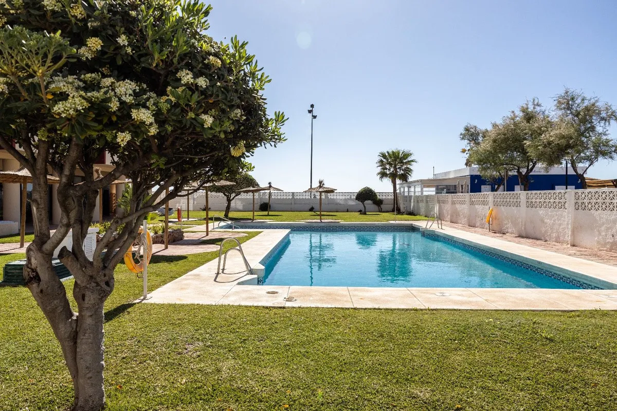 0b48d2c4-4e04-4872-bb86-d7233efb95db