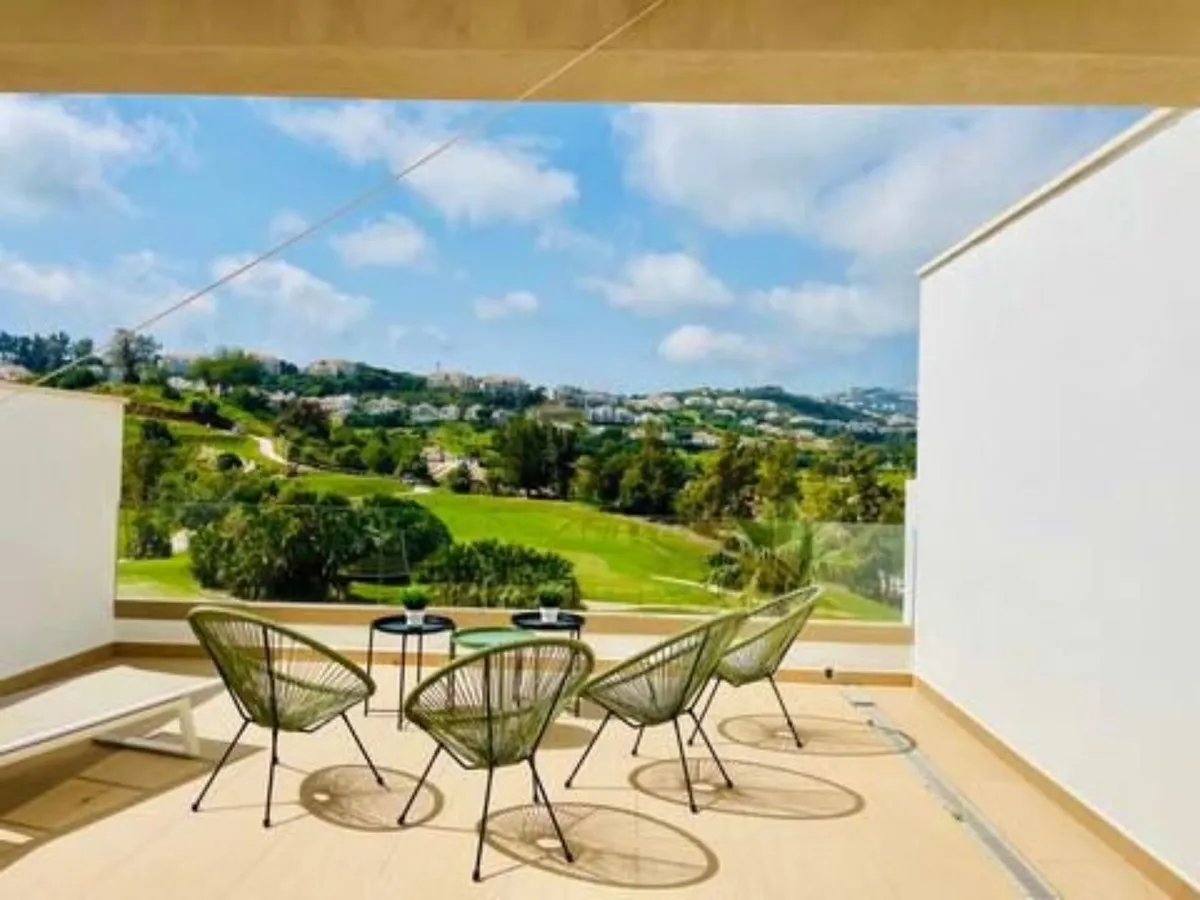 72b14827-d6db-40e3-baa7-a25271a1dc19