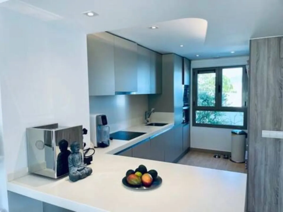 8a3b215f-546e-40eb-9bab-dbb70335473b