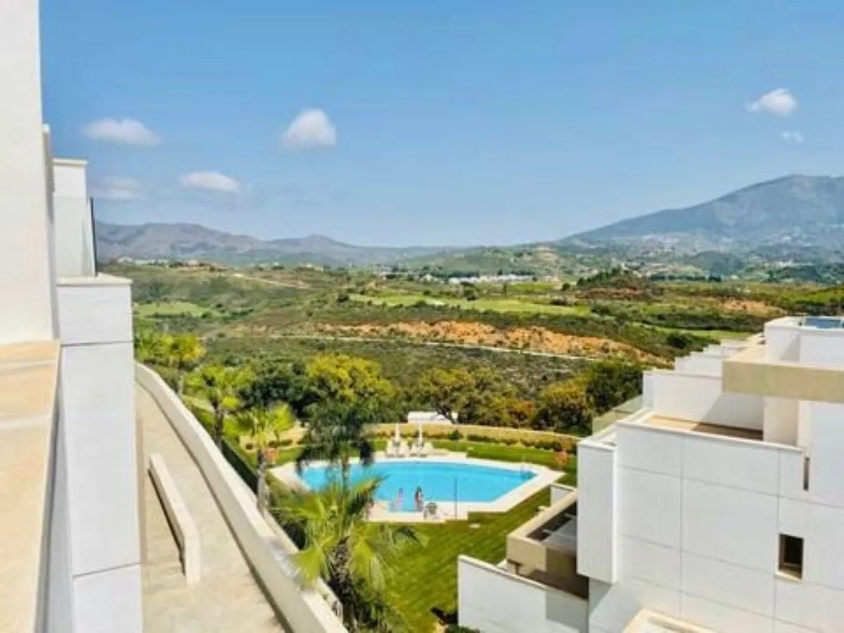 9c76e523-cf89-43ab-ac5b-0d34b753c167