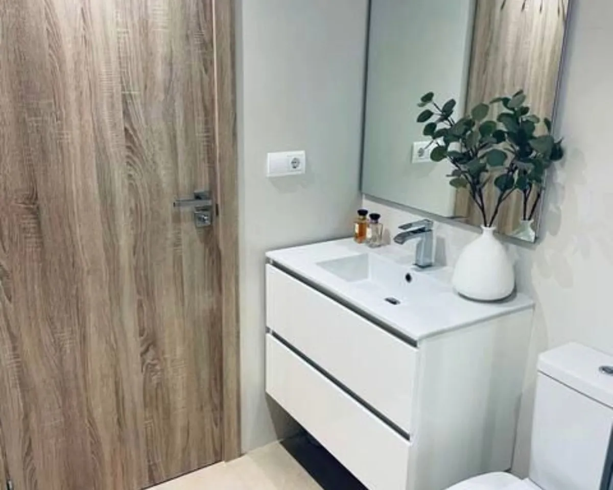 d8451e20-3a8f-41ea-b0aa-8fe517450c9d