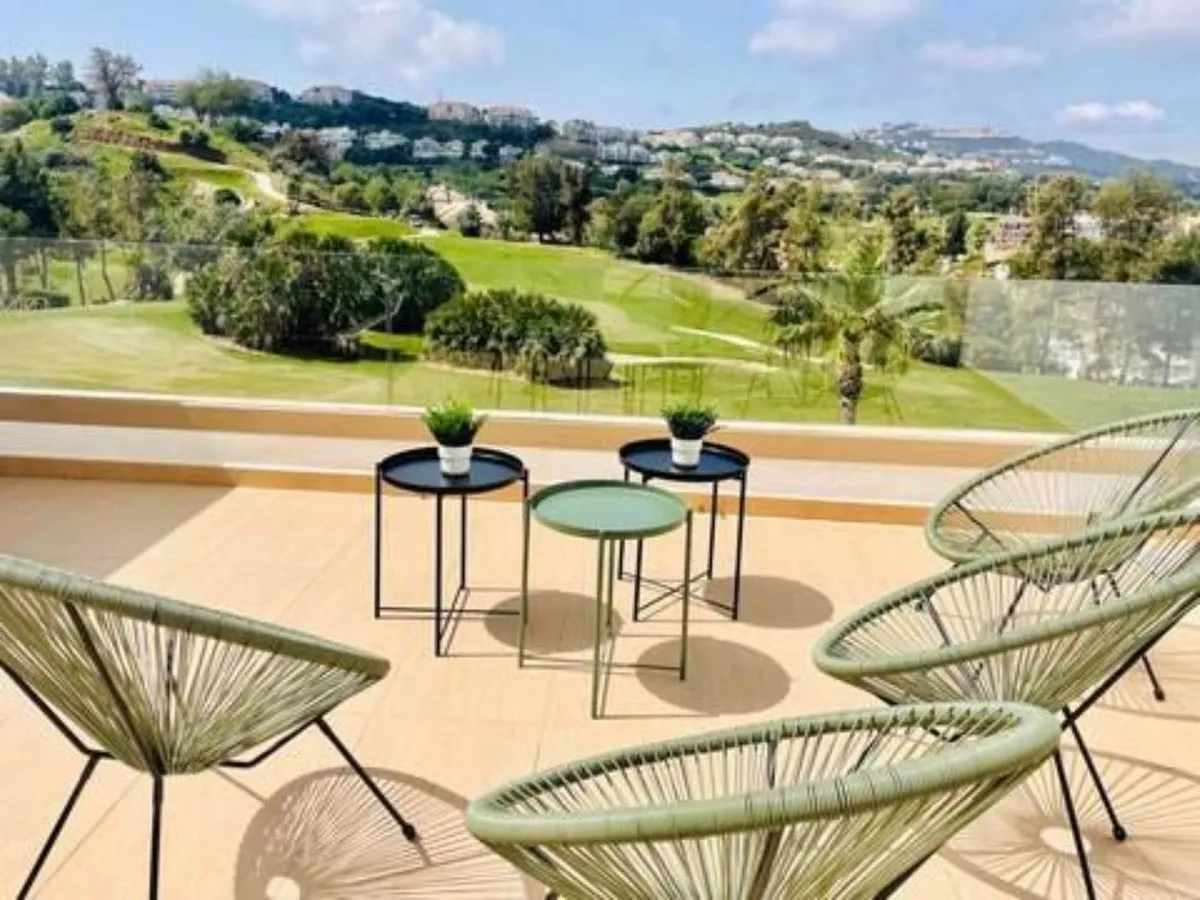 fafa3399-7f77-47dd-a973-5e13a2b09f24