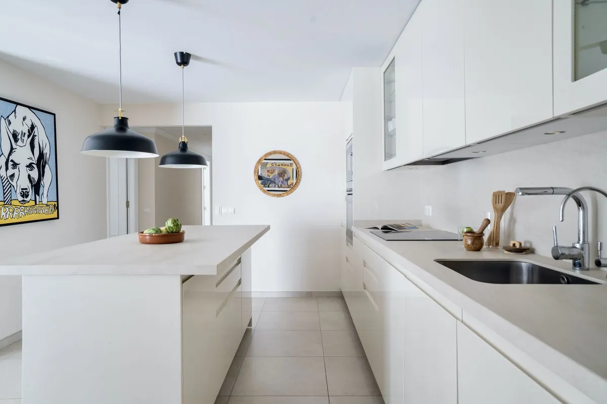 6db20b13-f07b-4314-8f52-83b30909922a