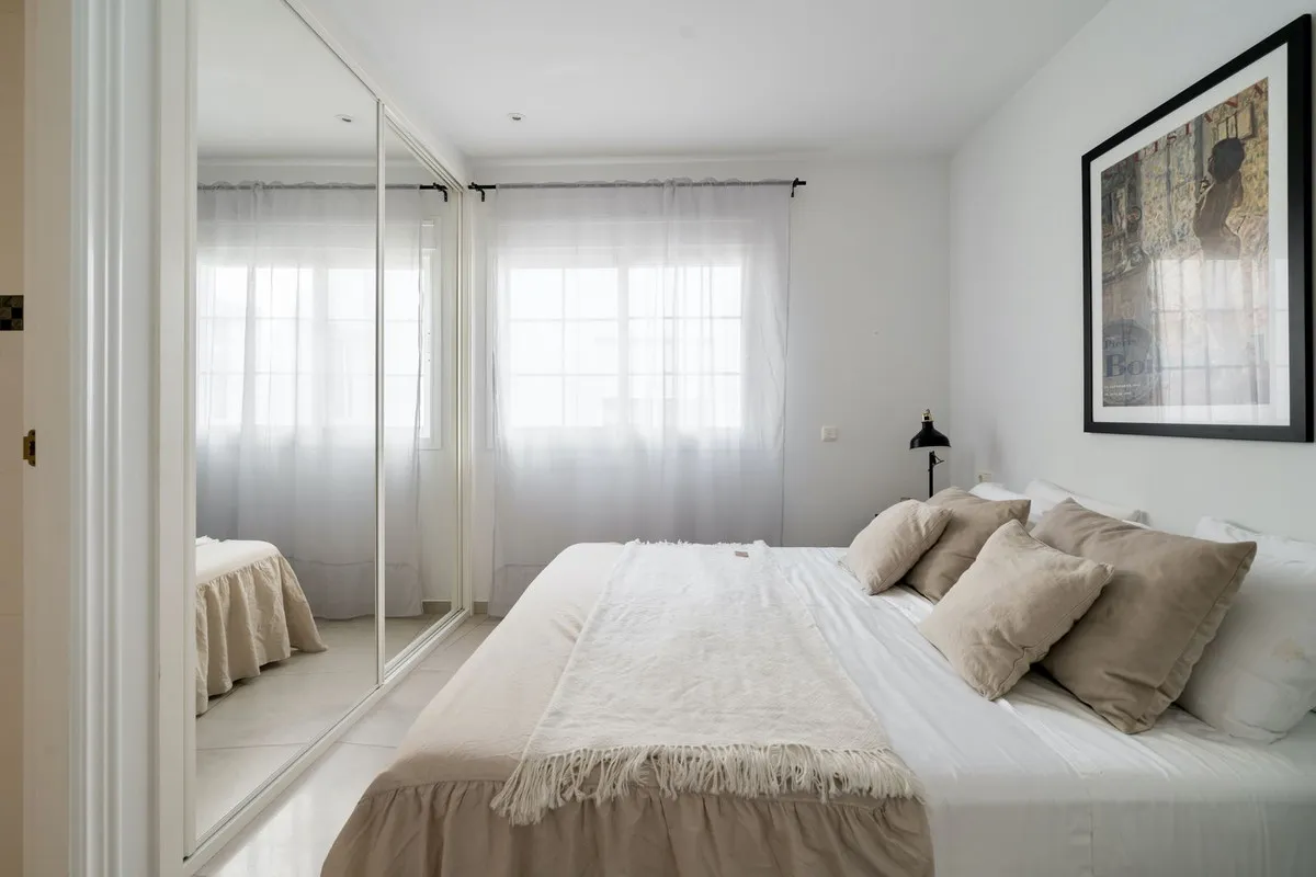 9c1e68e5-84d7-4950-8b20-bd6665ffc55b