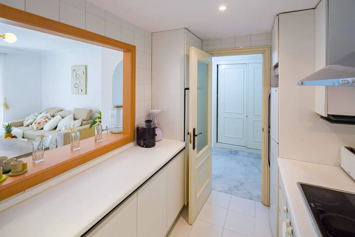 02945d9c-17c4-4756-a250-a1e8566331ae