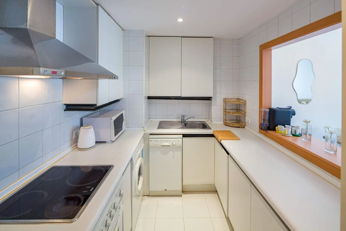 4b7aaf43-fa34-458a-bb82-5c89123251f6