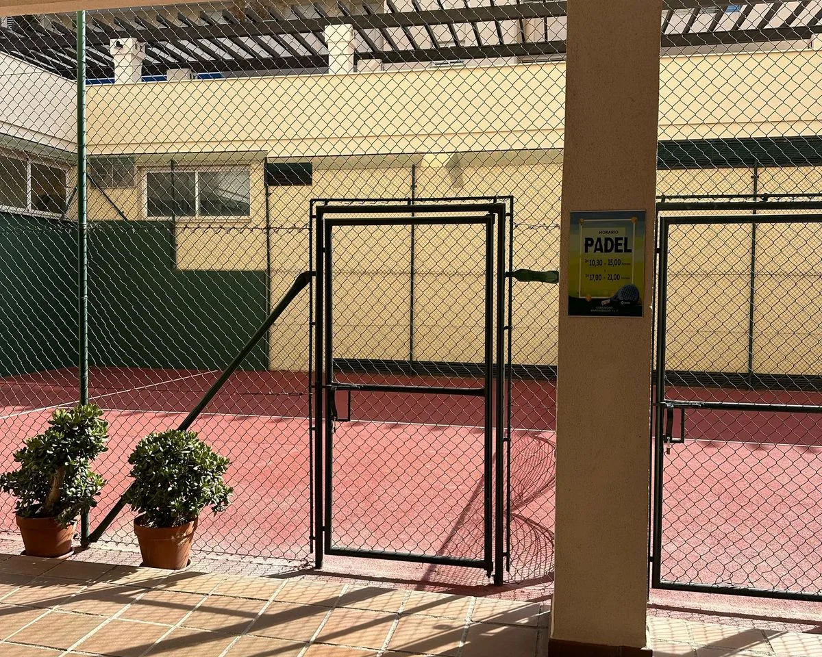 e7a71591-a5c2-49ab-a32c-87fb1f0149bf