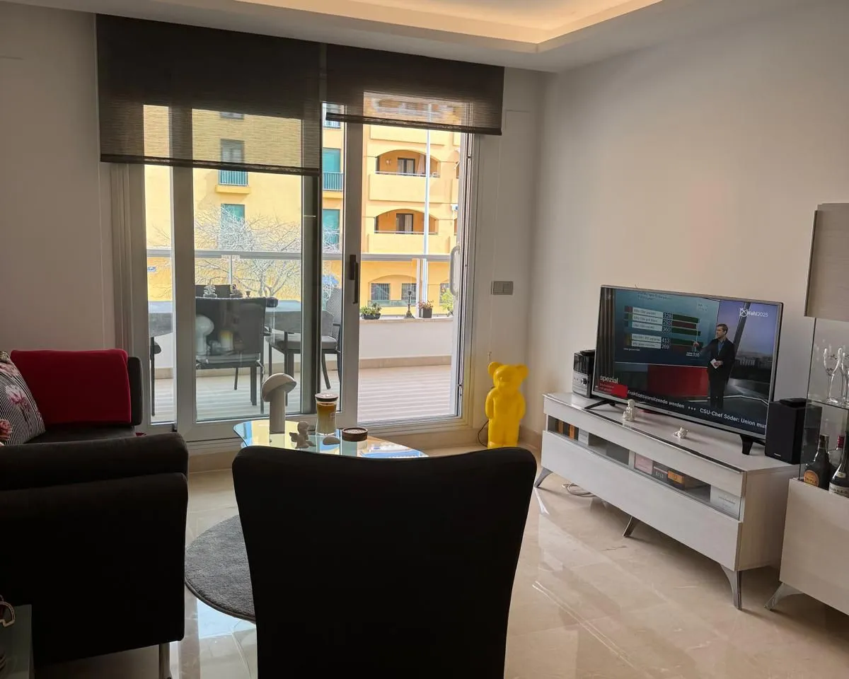 067d5003-3d0c-4b11-a38d-01d916e49e4c