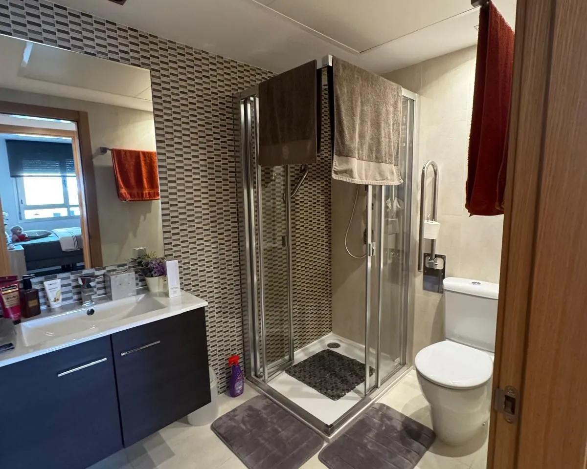 62d4df97-80c8-4cd3-8af3-b7d18349cc90