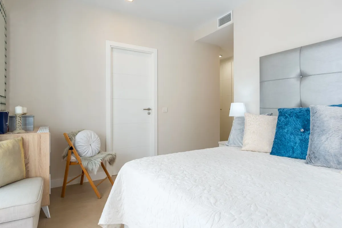 adf5312f-c277-4560-8eec-838e418afd8e