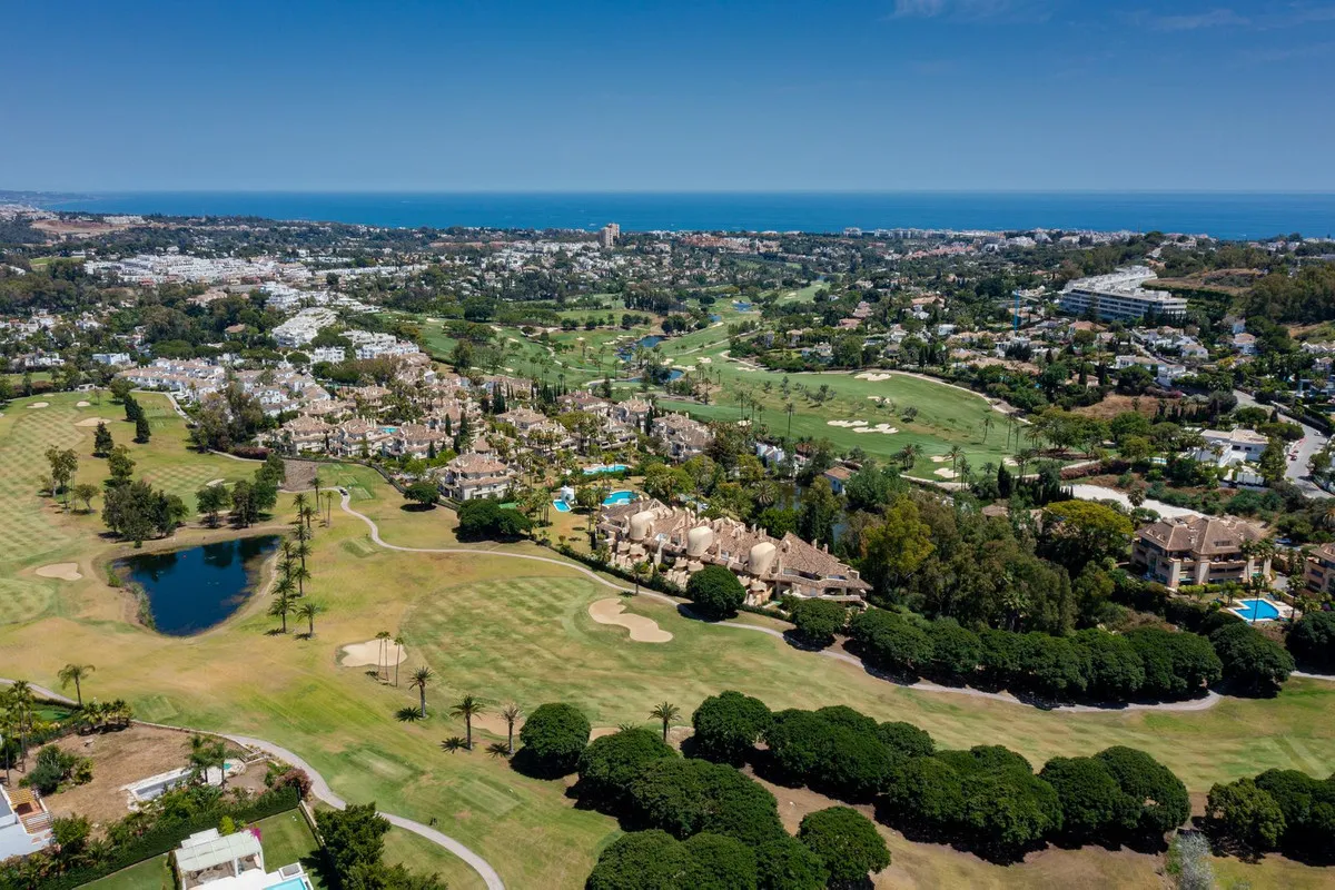 b998588c-f4b5-46a9-9ed8-4edd5024f954