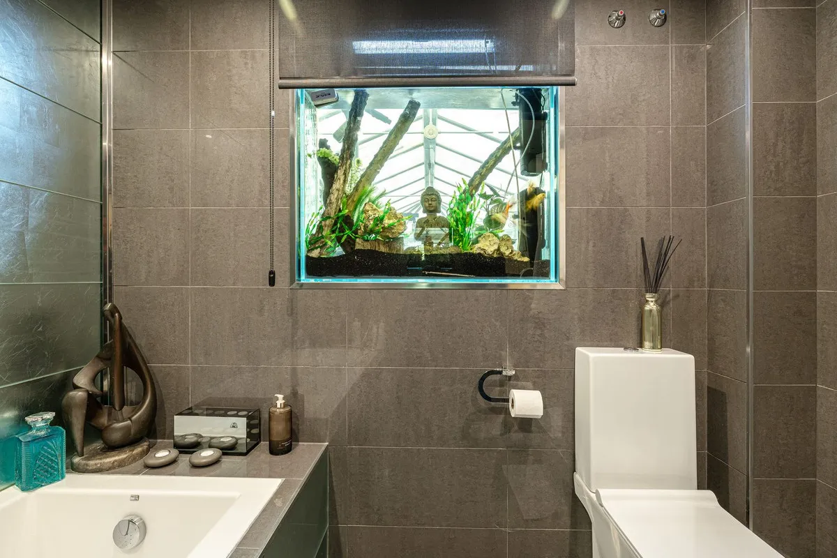 e674297d-8910-4385-b08c-55f21dac7ab9