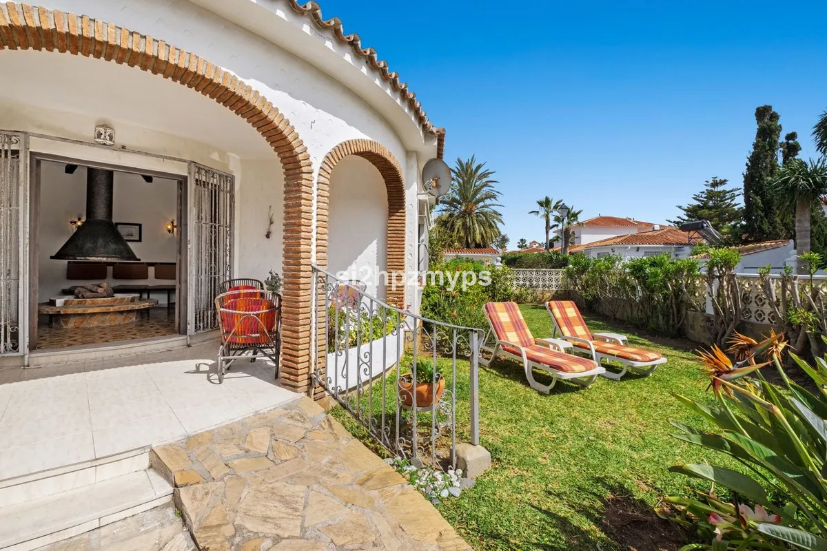 170126b7-5bd7-4ff3-bbf7-fde4ac25cb17